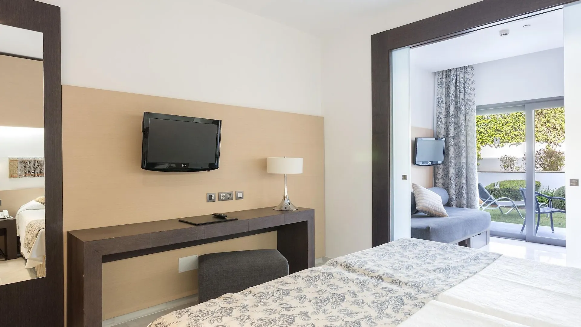**** Hotel Hipotels Gran Conil Conil De La Frontera Spain